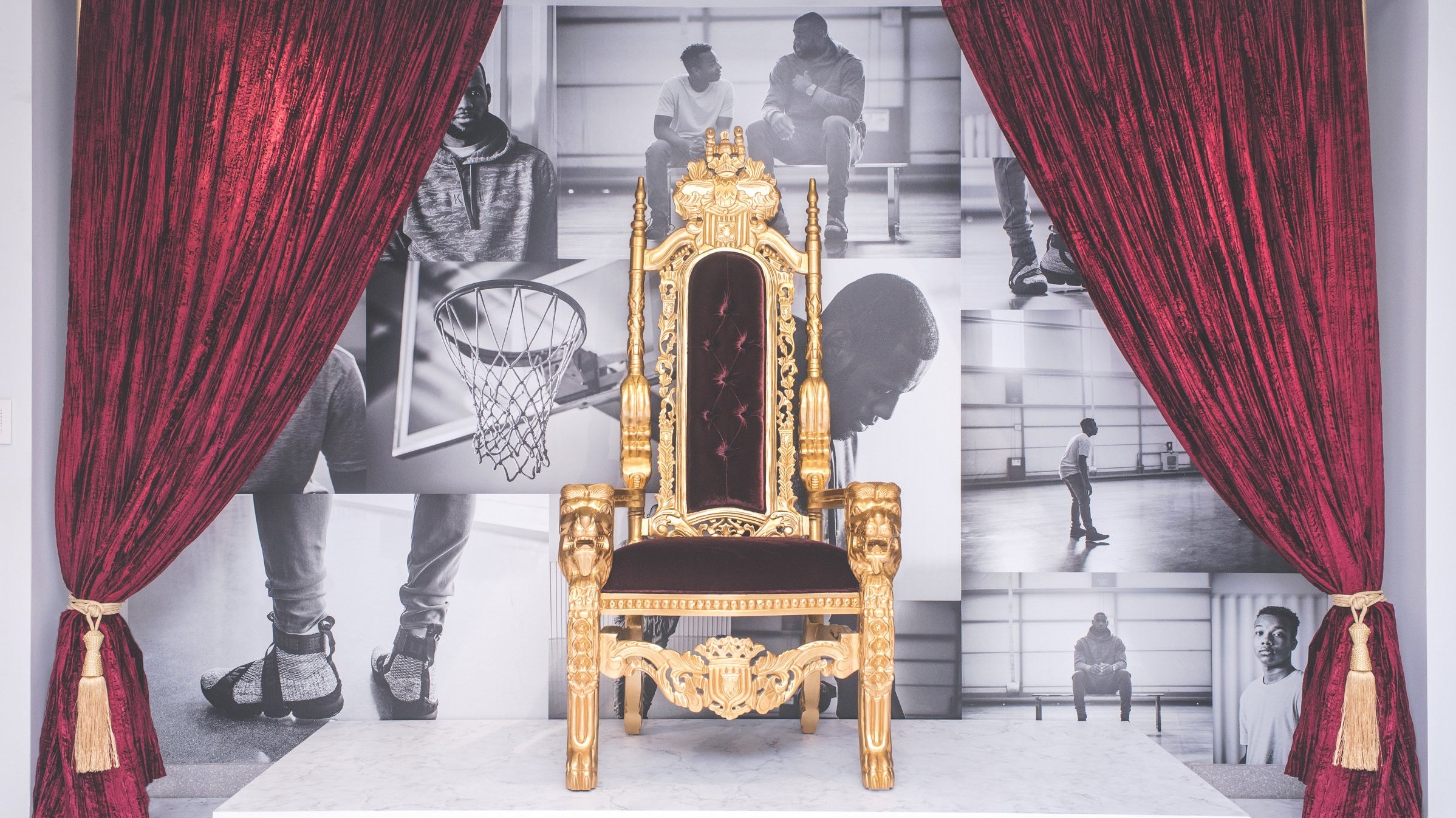 New Thrones In Stock!