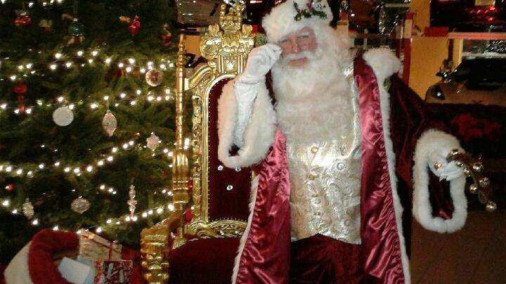 HO HO HO ITS SANTA CLAUS!!!