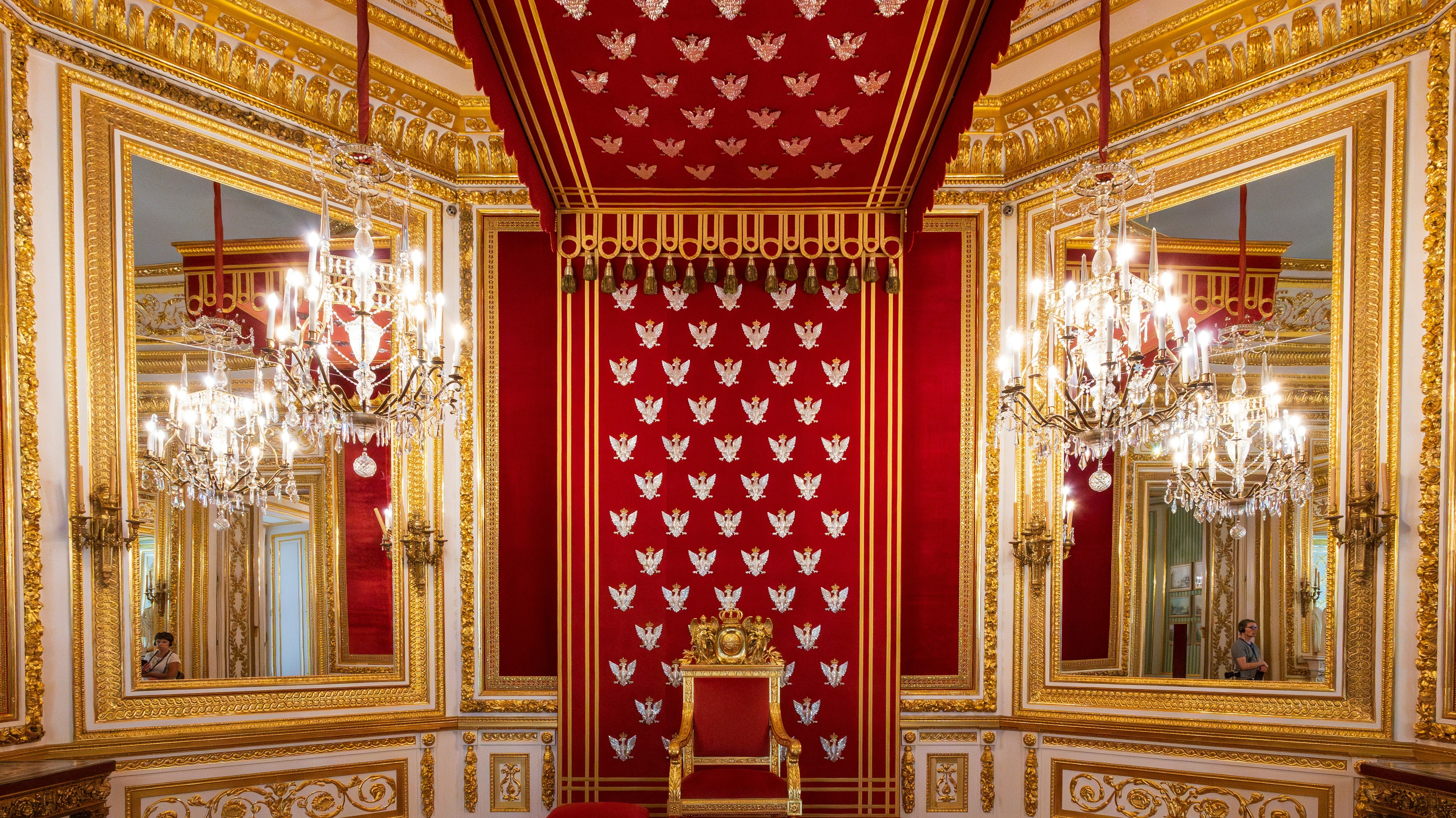 Elevating Event Spaces: How Statement Seating Creates Unforgettable Experiences