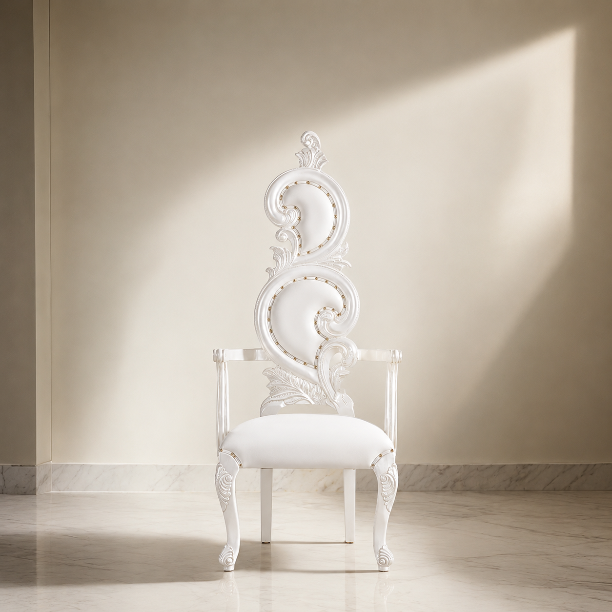 Silla trono con acento Serpentine (par)