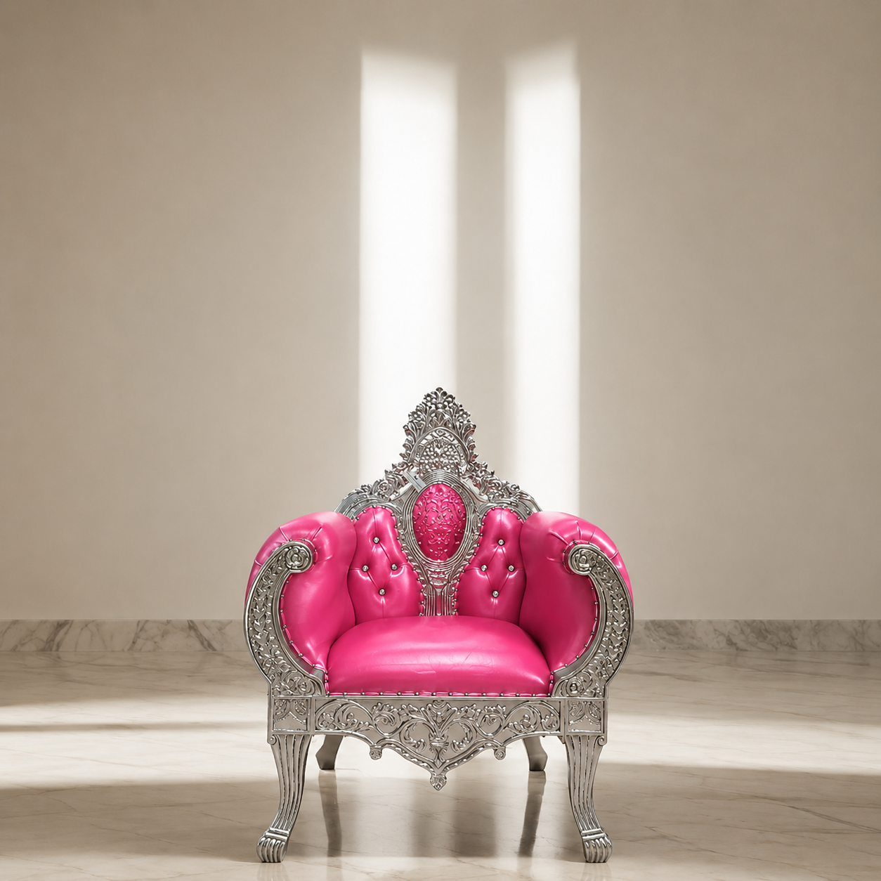 Queen Anne Royal Sofa Chair