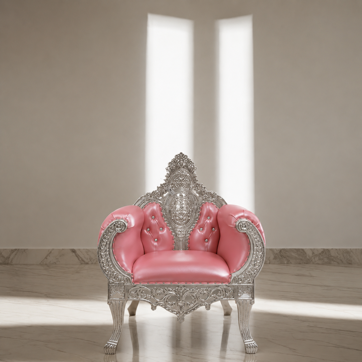 Queen Anne Royal Sofa Chair