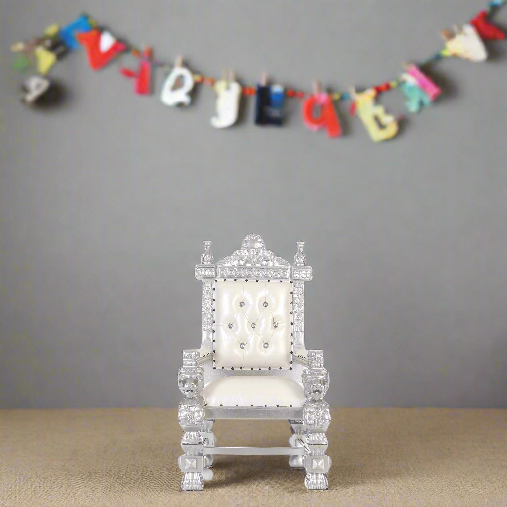 Mini Kong Throne Chair