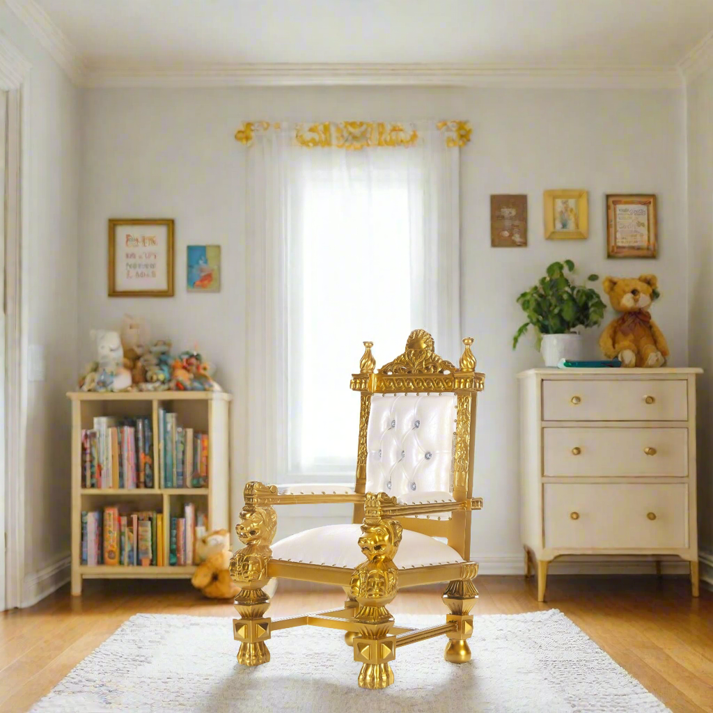 "Mini Kong" Throne Chair - White / Gold